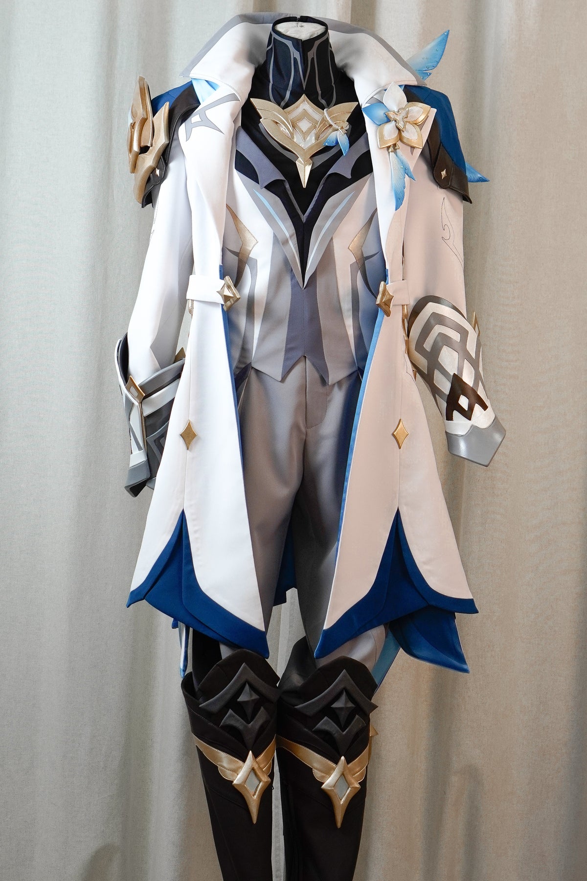 Aether As Heaven and Earth skin from Genshin Impact Cosplay Costume - Custom Made