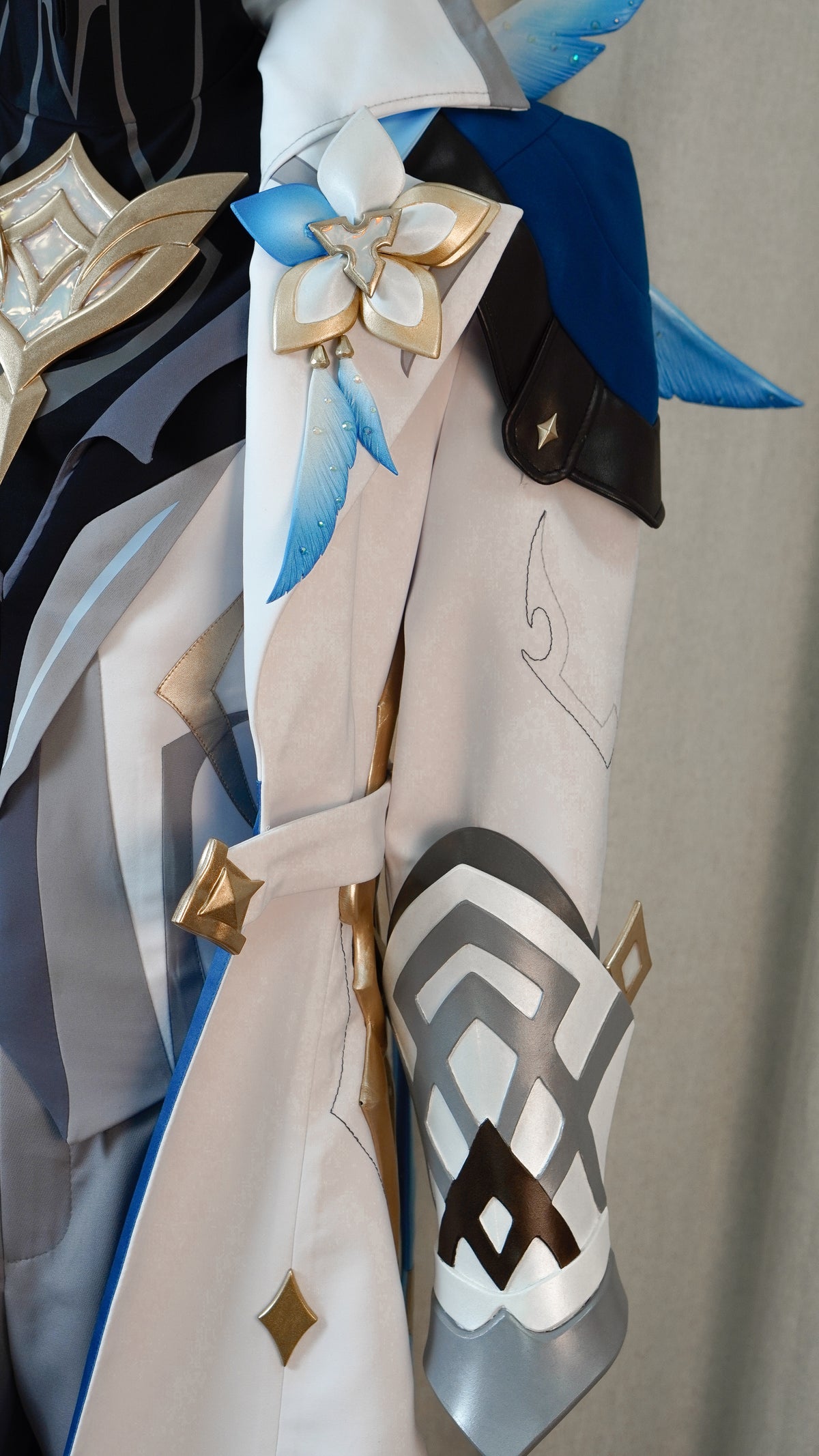 Aether As Heaven and Earth skin from Genshin Impact Cosplay Costume - Custom Made