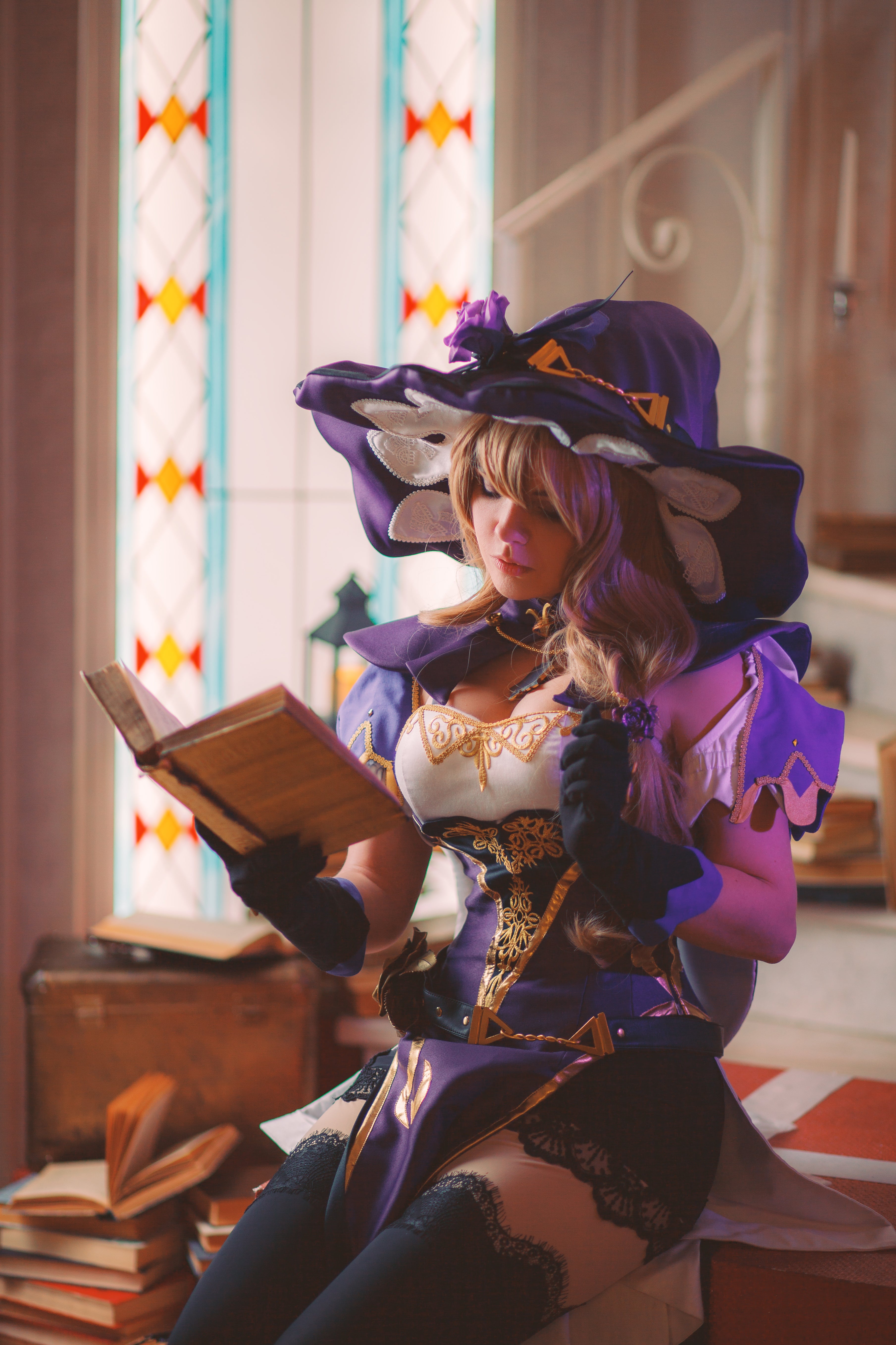 Genshin Impact Lisa Minci Cosplay Costume - Custom Made Fan Made Merchandice