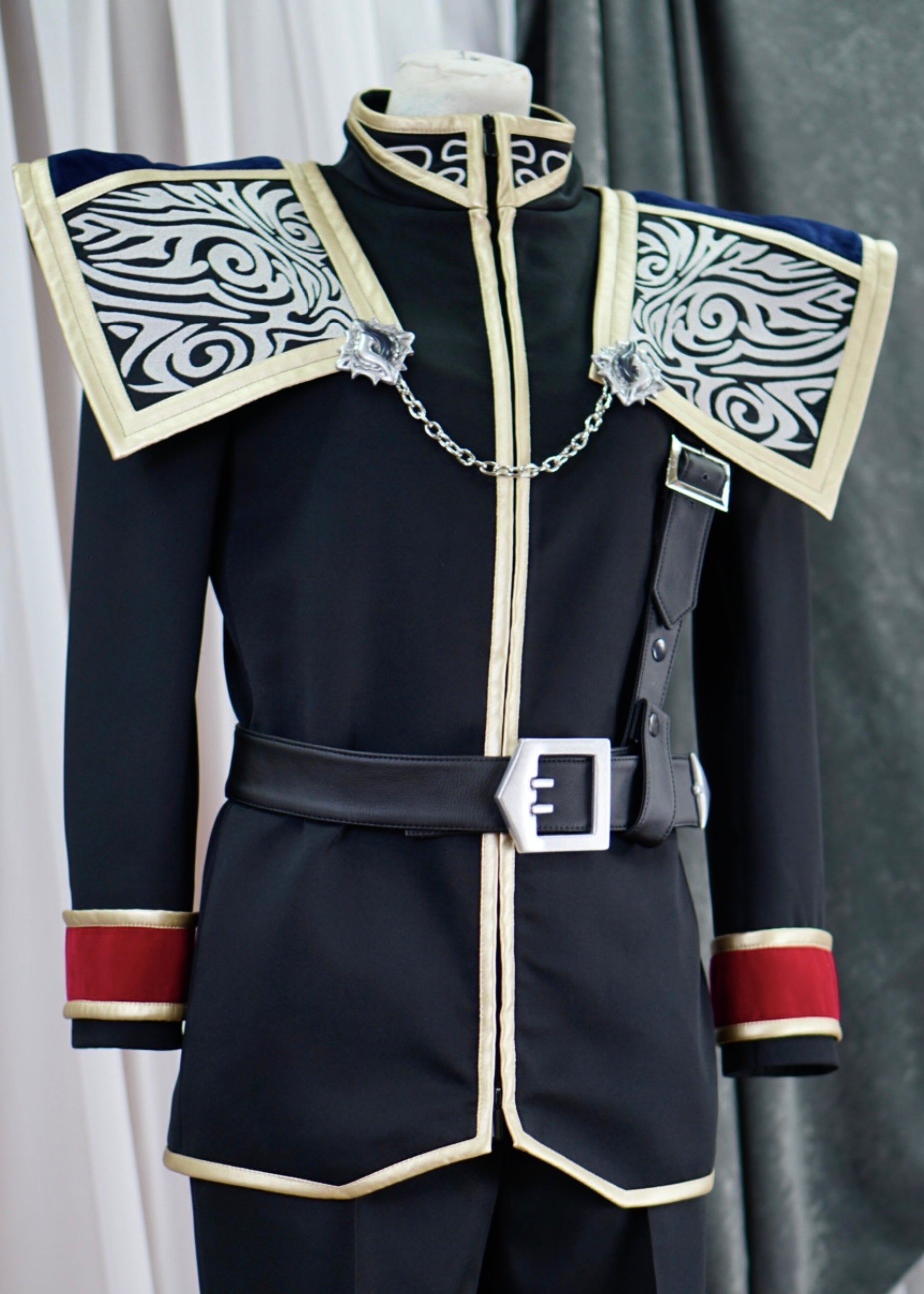 Squall Leonhart Academy Outfit Final Fantasy VIII Cosplay Costume - In stock