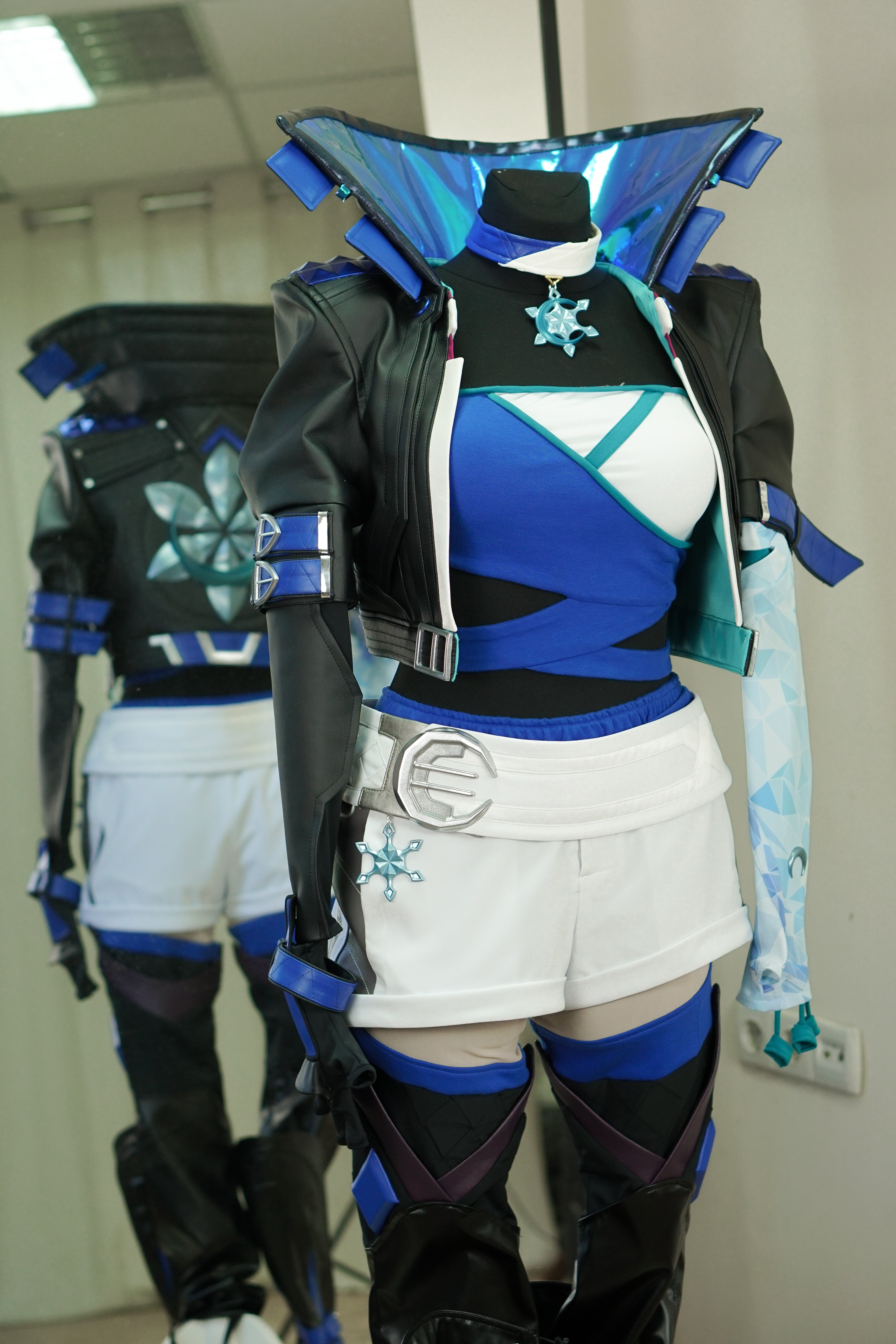 Marvel Rivals Luna Snow Cosplay Costume - Custom Made