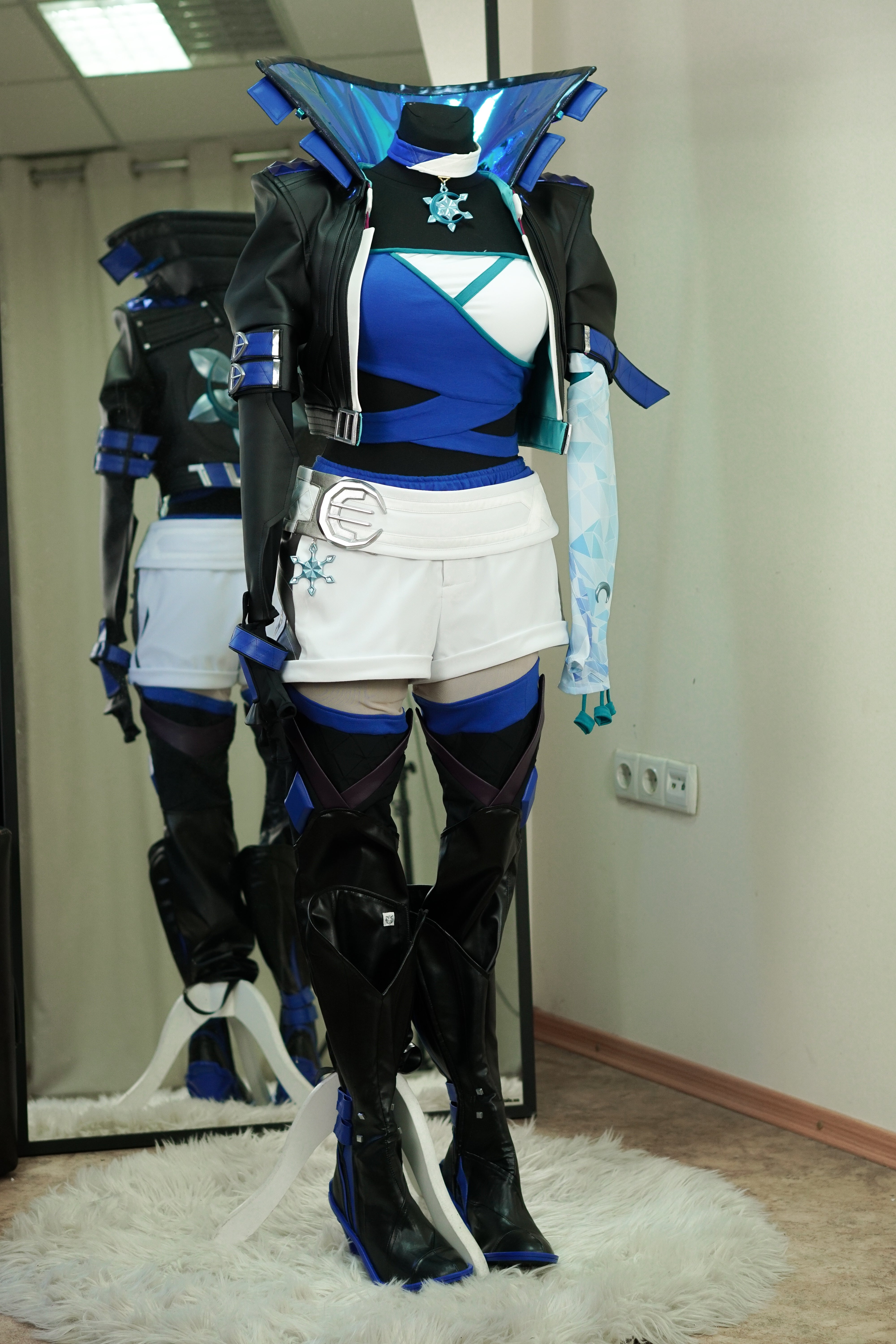 Marvel Rivals Luna Snow Cosplay Costume - Custom Made