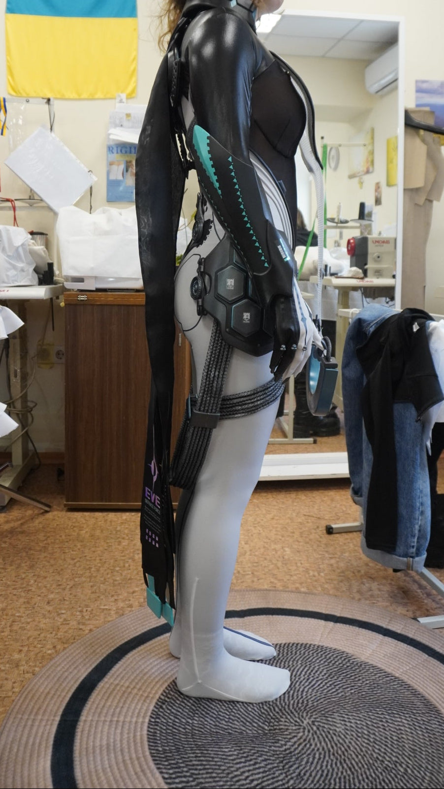 Nikke x Stellar Blade Raven Cosplay Costume - Custom Made