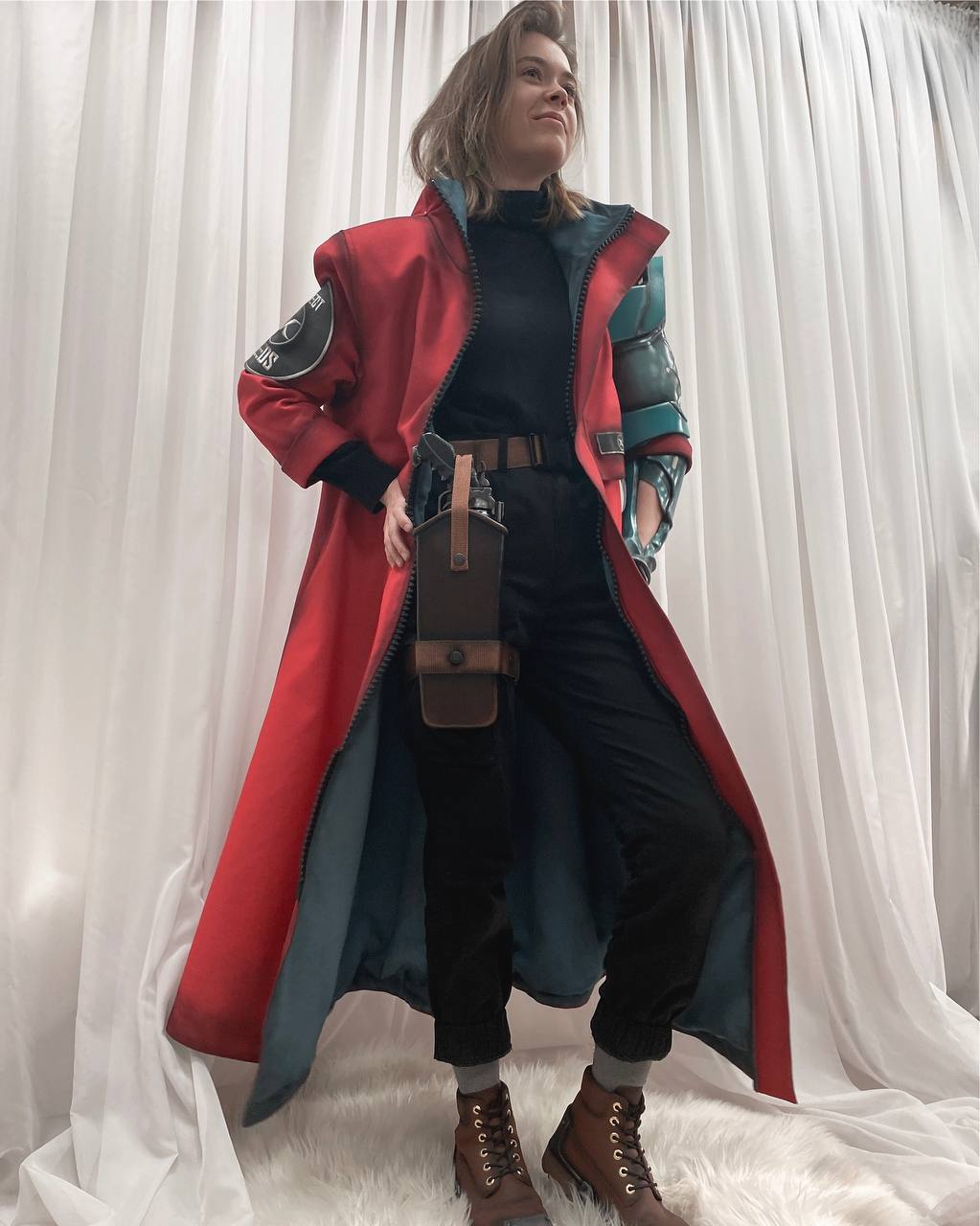 Trigun Stampede Vash the Stampede Cosplay Costume with Arm Props - Custom Made