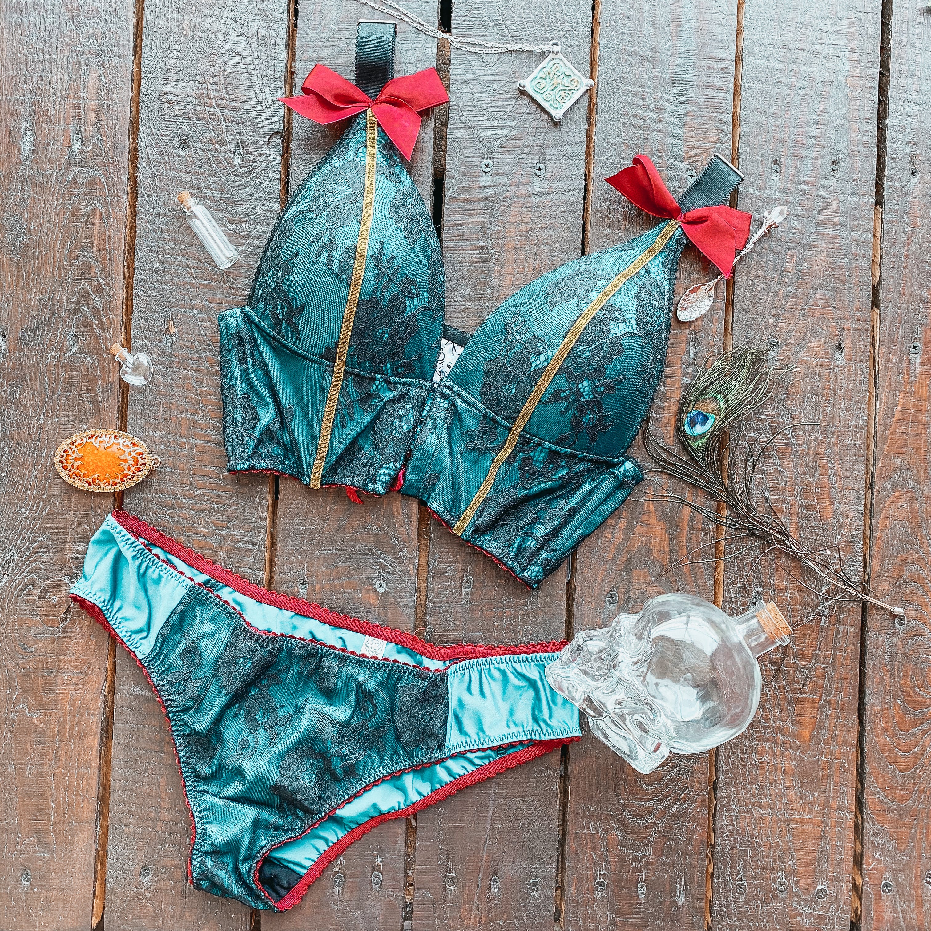 Witcher Wind Hunt Triss Green Fantasy Cosplay Lingerie - In Stock/Custom Made