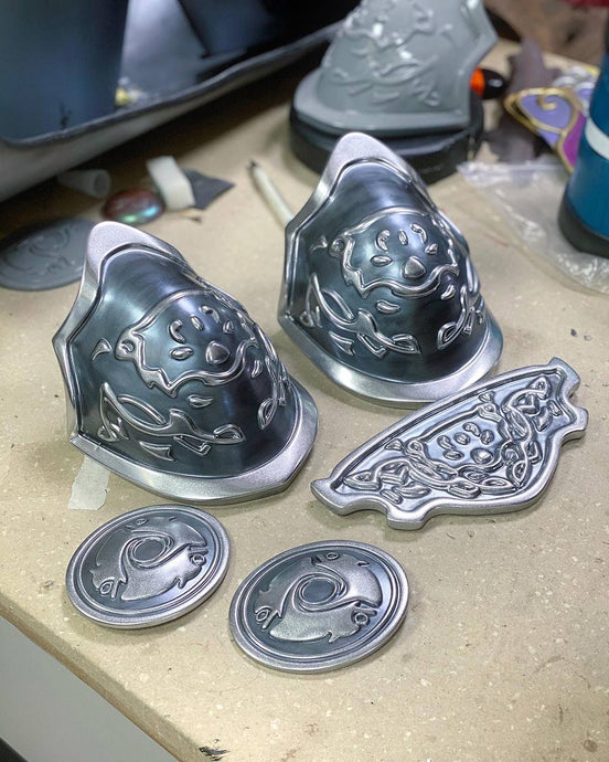 Silver Fantasy Warrior Princess Armor accessories