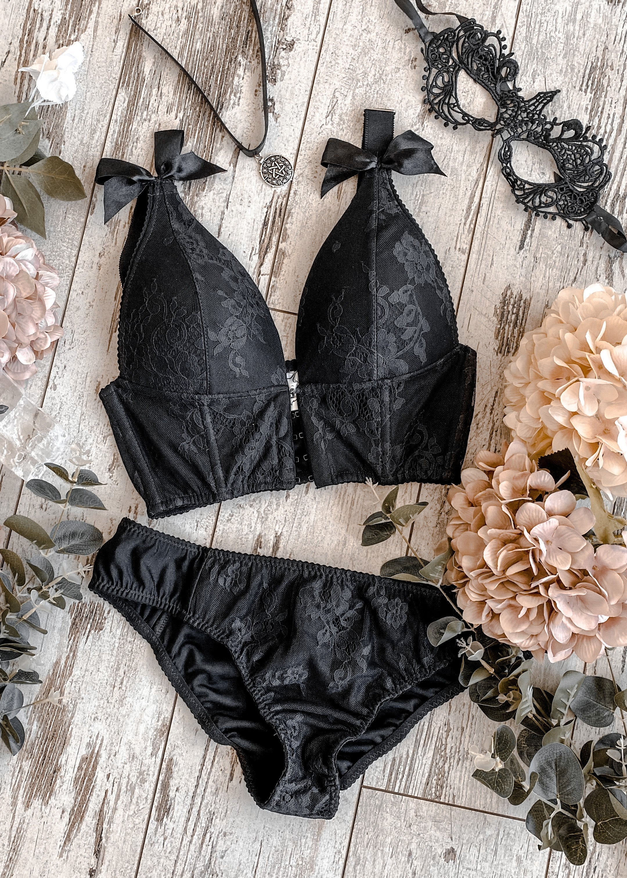 Witcher Wind Hunt Yennifer Black Fantasy Cosplay Lingerie - In Stock/Custom Made