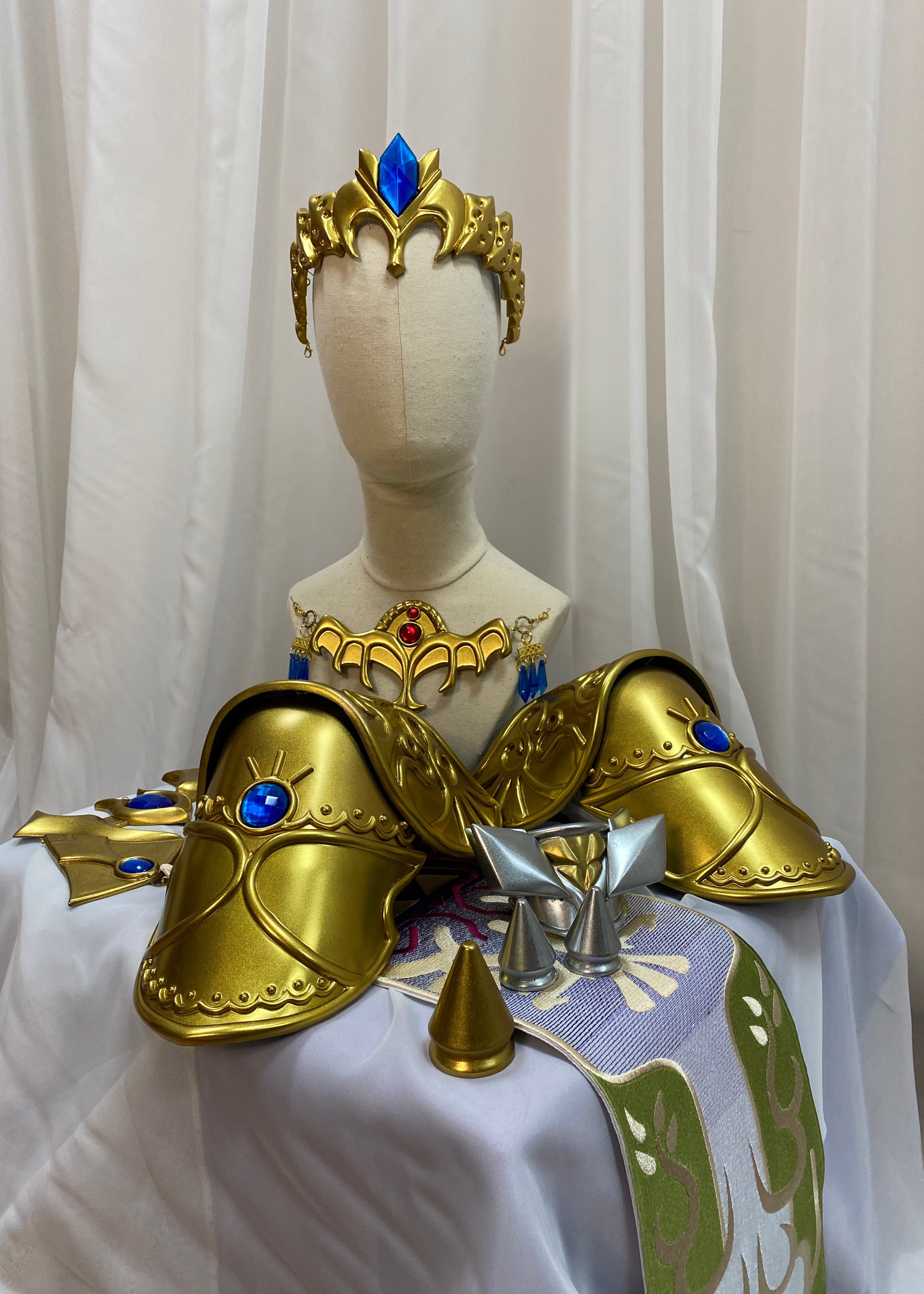 Golden Elven Warrior Princess Fantasy Cosplay Accessories - Custom Made